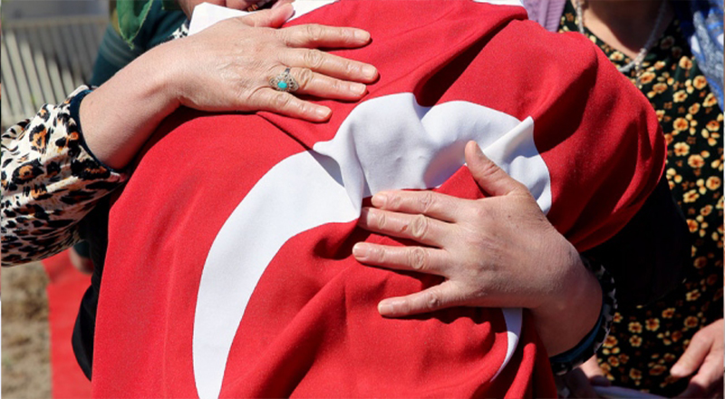 Asker Uğurlama Törenlerinde Davul Zurna ile Coşkulu Anlar